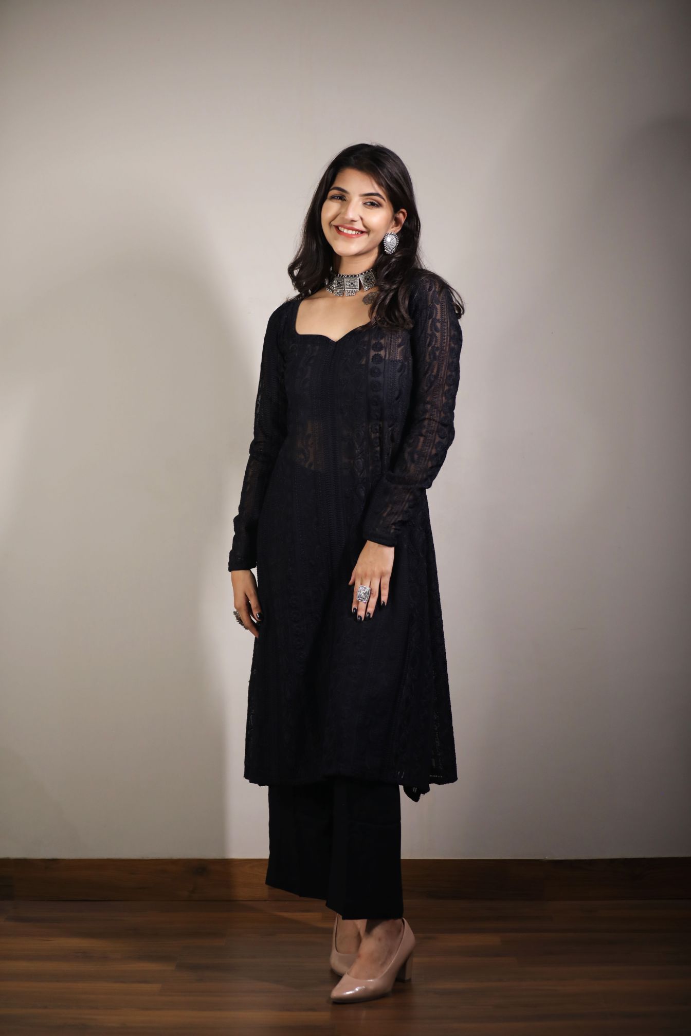 Unique Chikan Anarkali Georgette Chikankari Suit, Handwash at Rs 28500 in  Lucknow