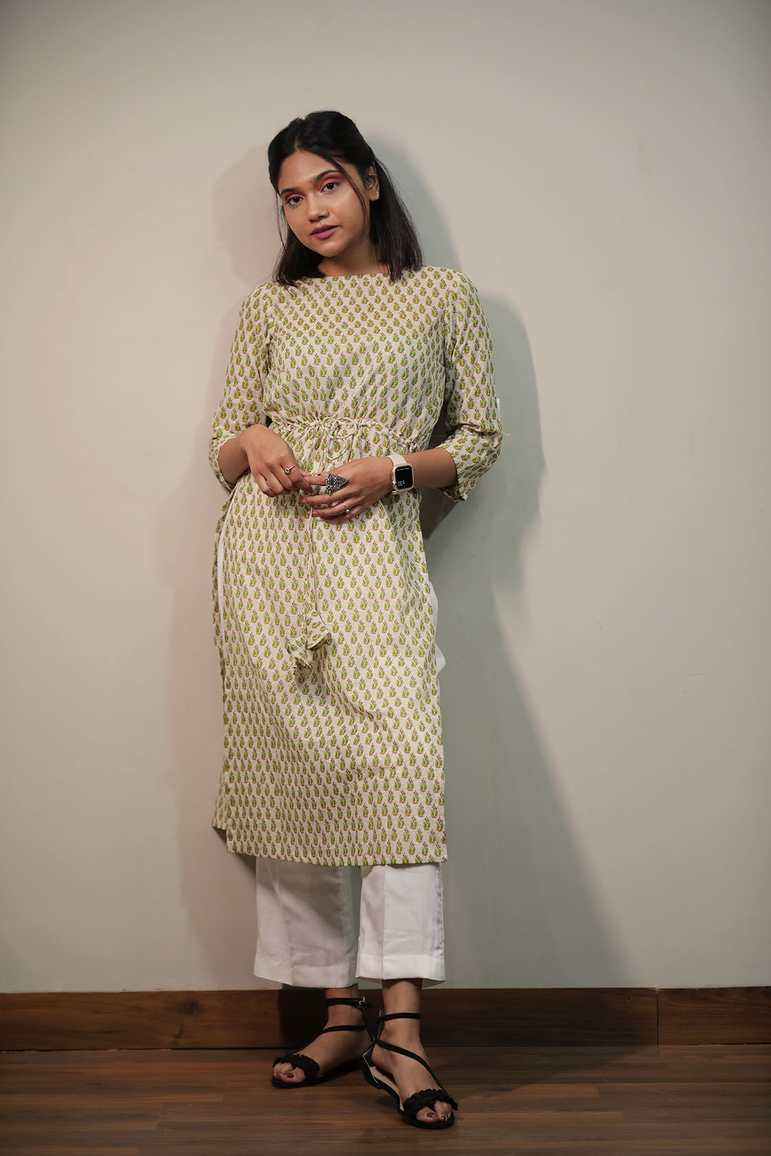 Samma Chikankari Long Kurti In Cotton for Women- Sky Blue - House Of Kari  (Chikankari Clothing)